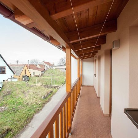 Hotel Sklipek Vinarstvi Paul Velké Bílovice Exterior foto